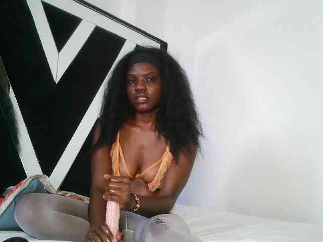 SexxyCamilla webcam