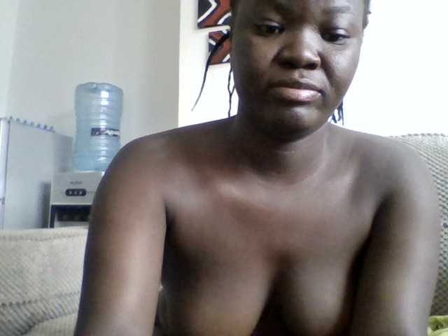coco-curves live cam on BongaCams