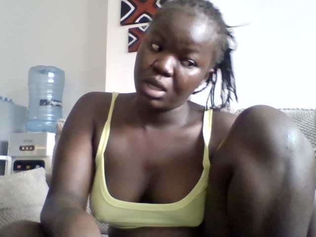 coco-curves live cam on BongaCams