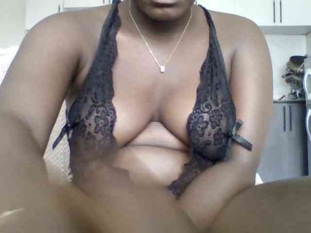 coco-curves webcam