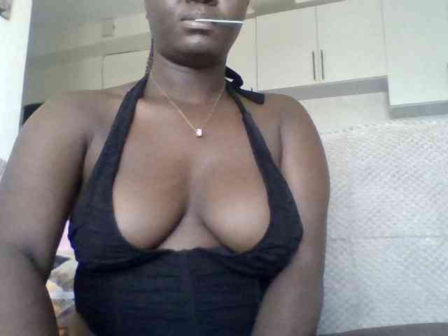 coco-curves webcam