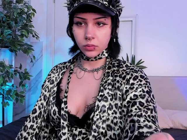 Kristyshae live cam on BongaCams
