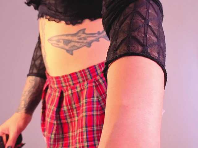 le modèle Kristyshae est en webcam porno dans un show sur le site bongacams, il possède les tags suivants: White/Caucasian,Brunette,Shaved