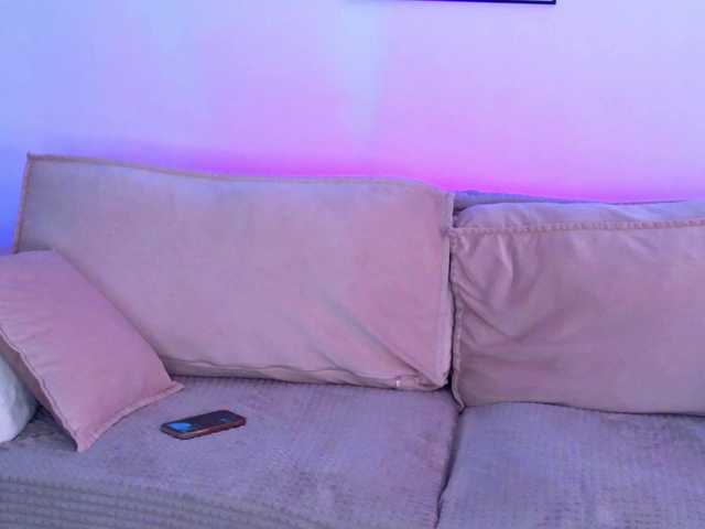 Kristyshae live cam on BongaCams