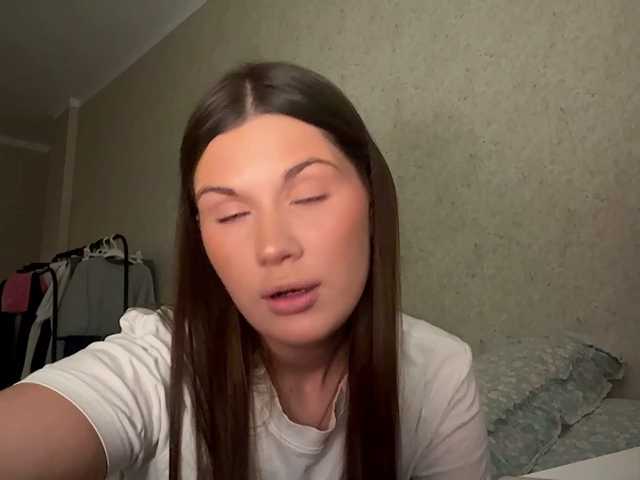 PenelopeTrolinger live cam on BongaCams