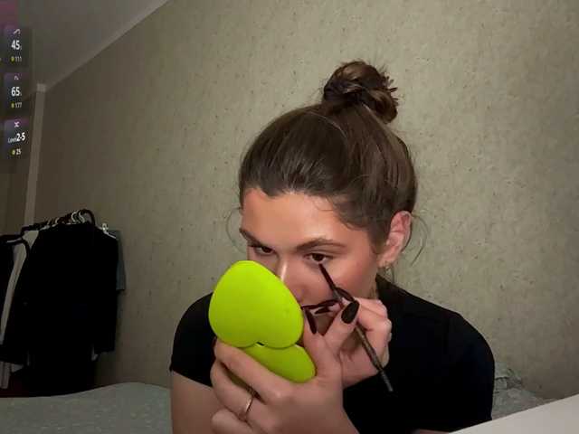 PenelopeTrolinger live cam on BongaCams