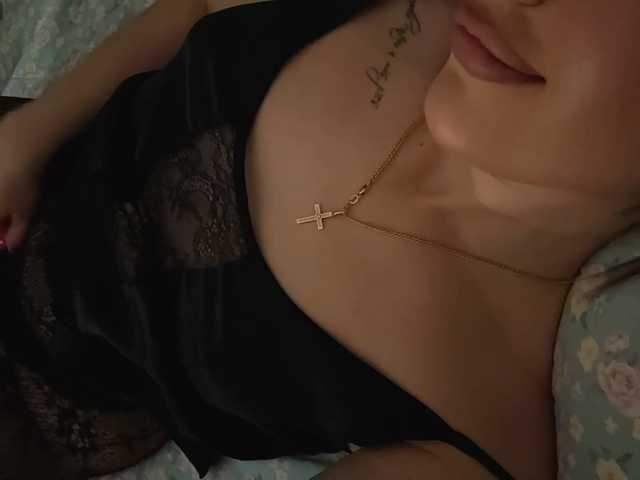 PenelopeTrolinger live cam on BongaCams