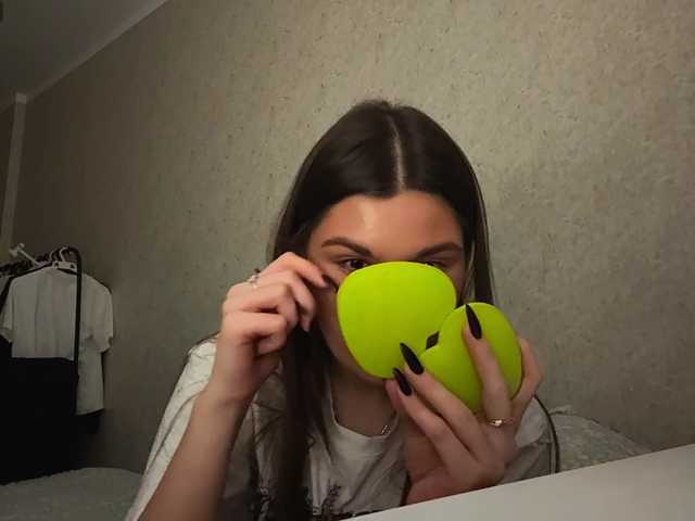 PenelopeTrolinger live cam on BongaCams