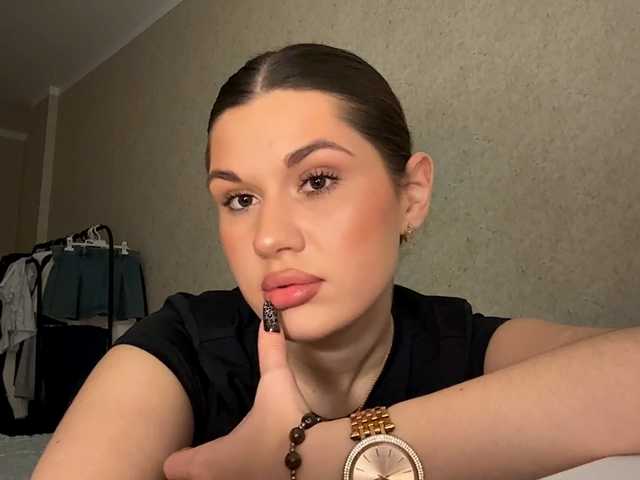 PenelopeTrolinger live cam on BongaCams