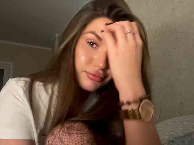 Modella: PenelopeTrolinger
