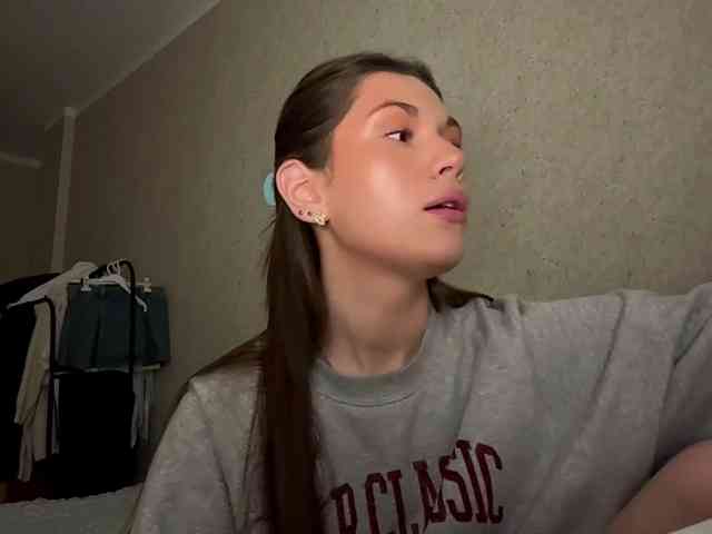Modella: PenelopeTrolinger
