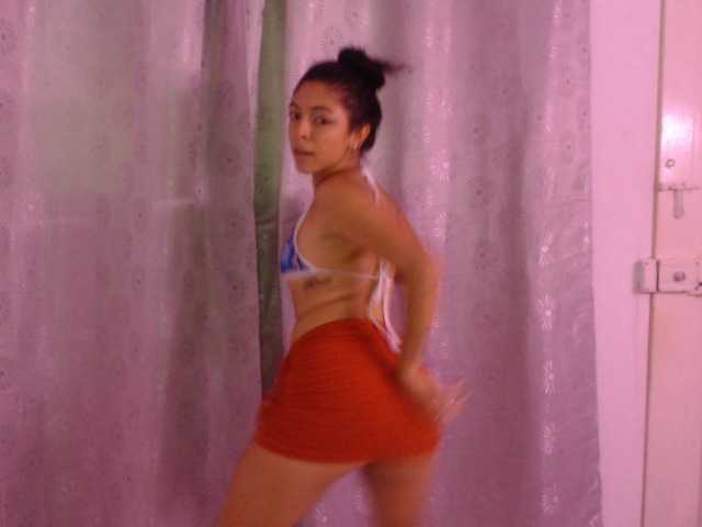 nicolenickx live cam on BongaCams