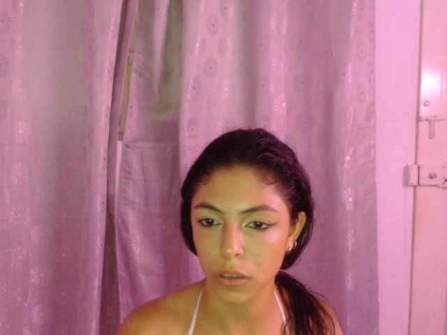 nicolenickx live cam on BongaCams