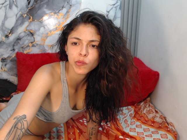 nicolenickx live cam on BongaCams