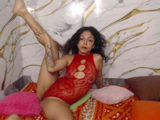 nicolenickx Live Webcam on BongaCams