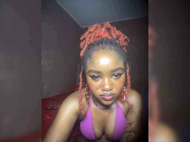 MissSparkle webcam