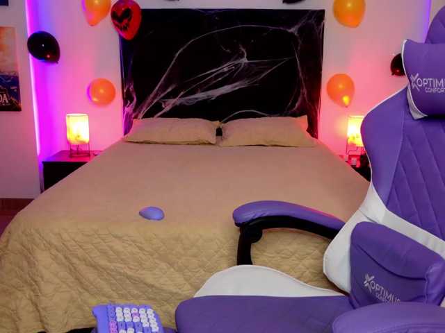 BonnyVel live cam on BongaCams