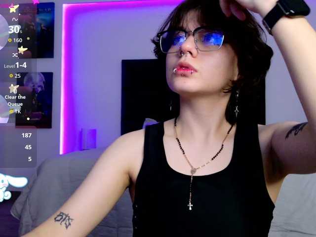 BonnyVel — live female cam