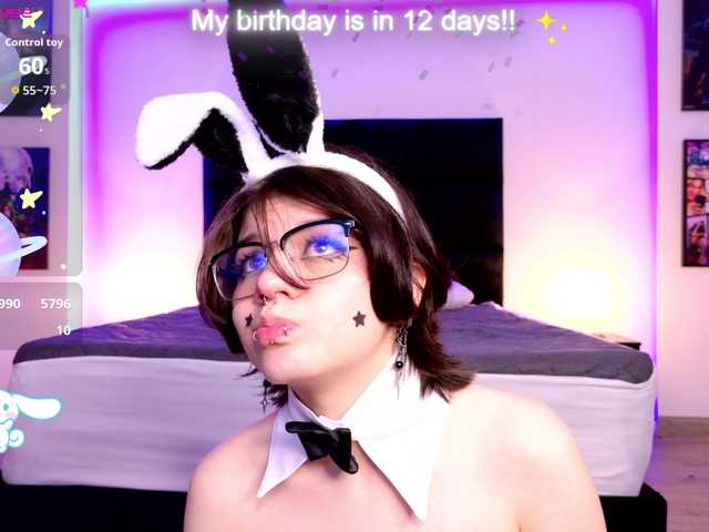 BonnyVel live cam on BongaCams