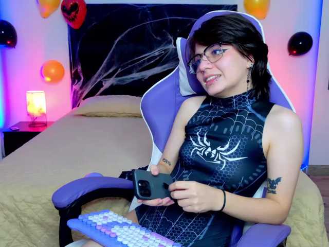BonnyVel live cam on BongaCams