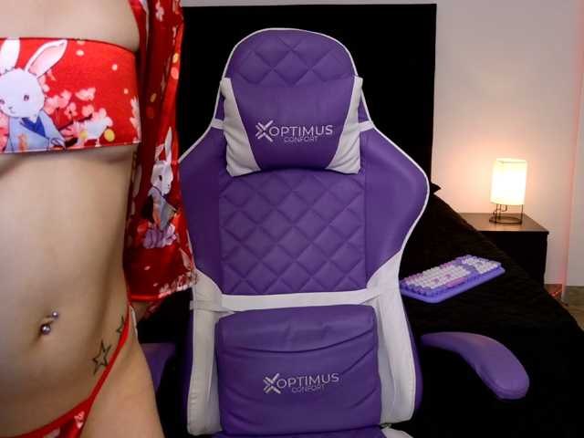 BonnyVel live cam on BongaCams