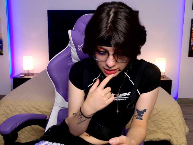 BonnyVel live cam on BongaCams