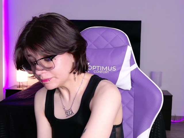 BonnyVel live cam on BongaCams