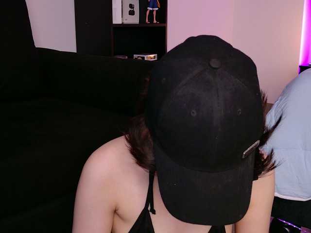 BonnyVel live cam on BongaCams