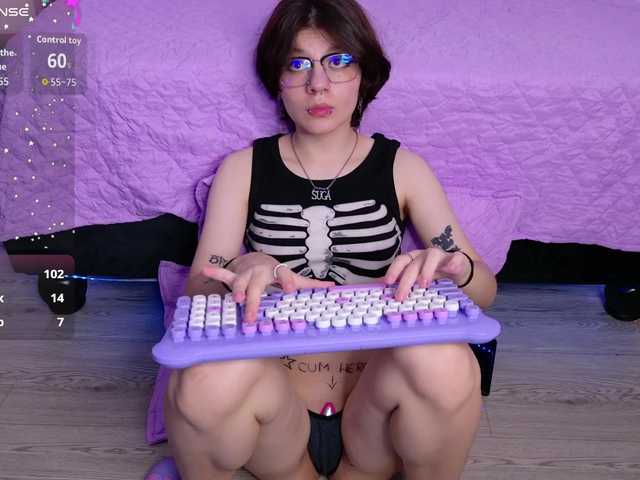 BonnyVel live cam on BongaCams