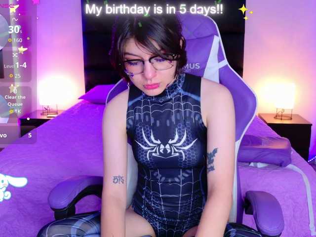 BonnyVel live cam on BongaCams