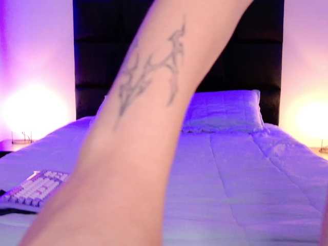 BonnyVel live cam on BongaCams