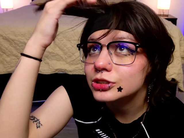 BonnyVel live cam on BongaCams