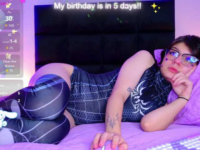 BonnyVel live cam on BongaCams