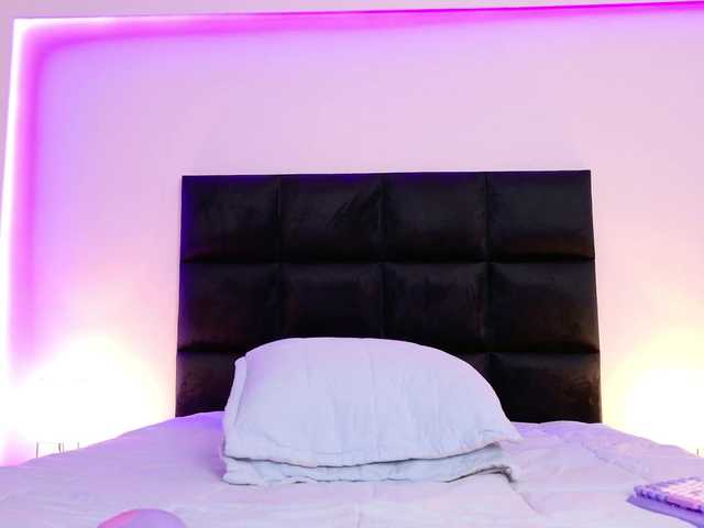 BonnyVel live cam on BongaCams