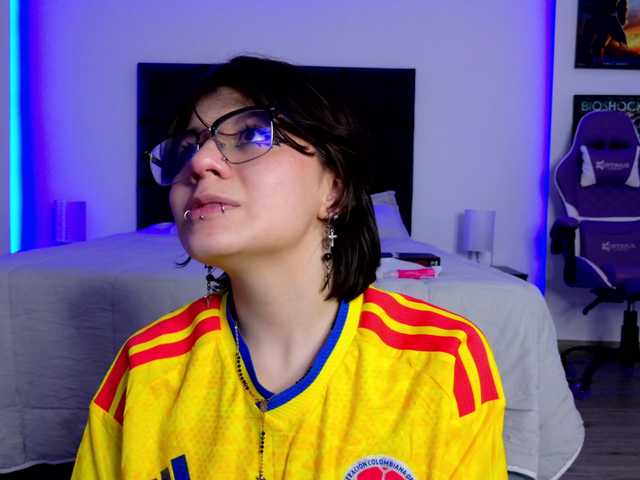 BonnyVel live cam on BongaCams