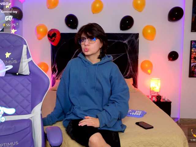 BonnyVel live cam on BongaCams
