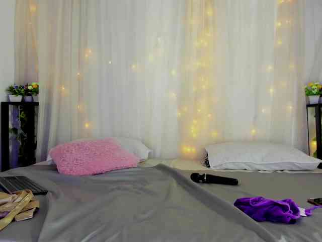 Aileen22 webcam