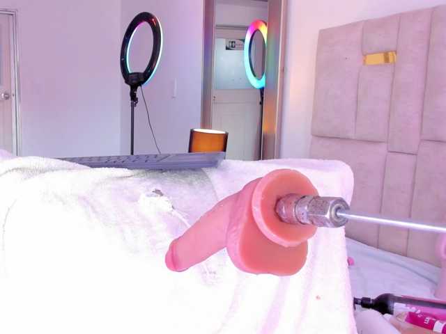 Konny-May live cam on BongaCams