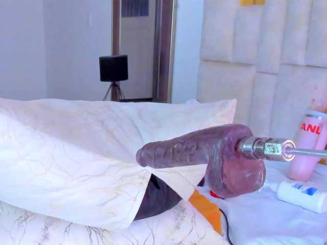 Konny-May live webcam show
