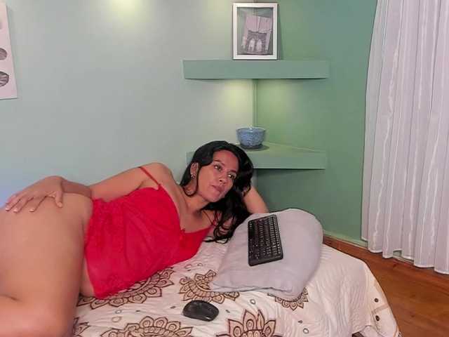 VictoriaSteele live cam on BongaCams