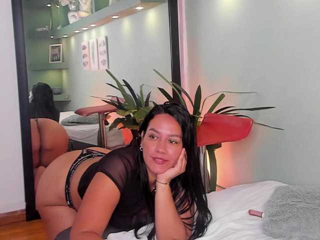 VictoriaSteele live cam on BongaCams