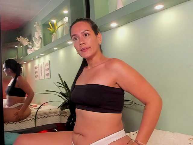 VictoriaSteele live webcam show