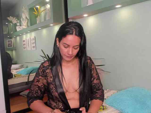 Victoria_Steele webcam