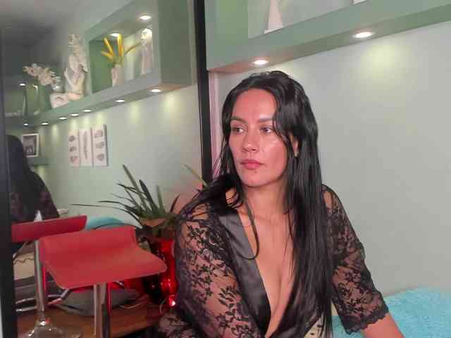 VictoriaSteele VictoriaSteele