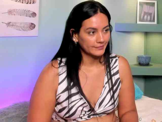 Victoria_Steele webcam