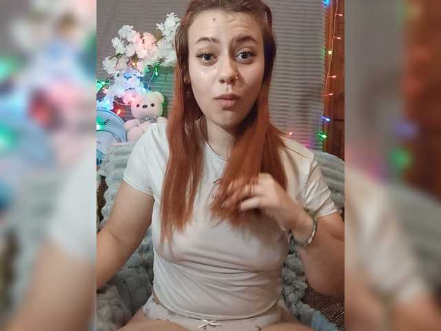 Donna-Bellla live webcam show