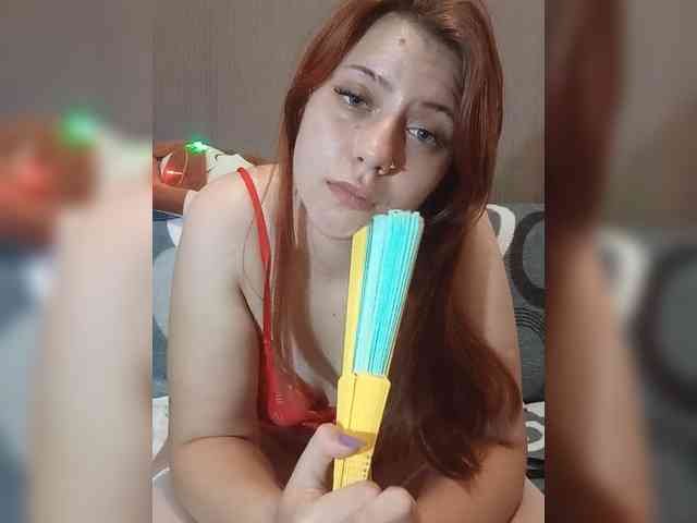 Donna-Bellla webcam