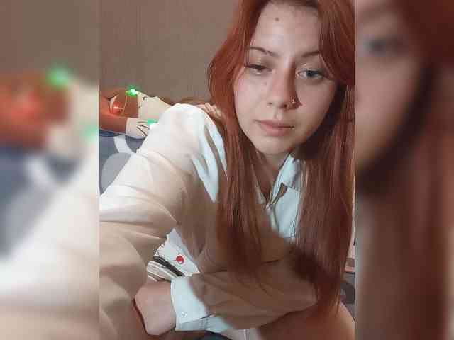Donna-Bellla webcam
