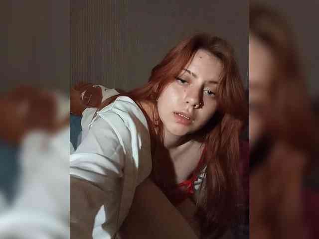 Donna-Bellla webcam