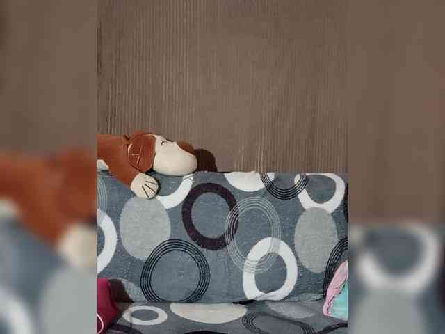 Donna-Bellla webcam